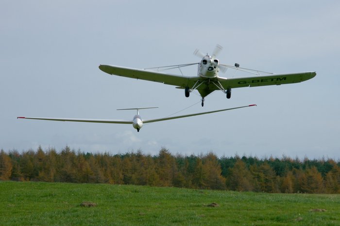 Aerotow at Sutton Bank