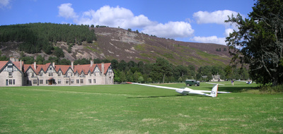 ASW19b GCA at Mar Lodge (near Lin of Dee) with Pilatus B4 DND during the Mountain Soaring from Aboyne